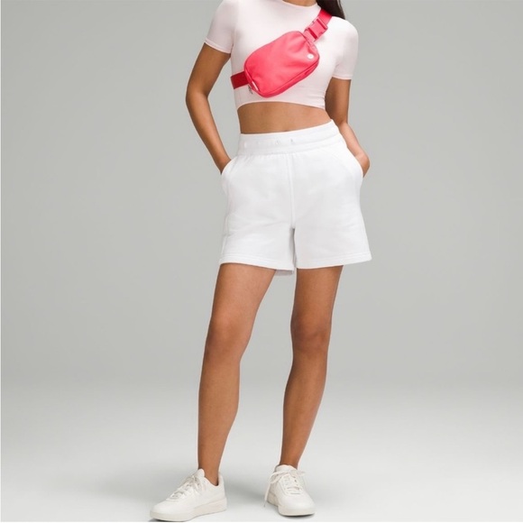 lululemon Everywhere Belt Bag 1L CERI NWT - Picture 3 of 13